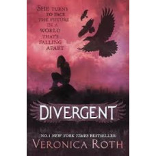 Divergent [Paperback]